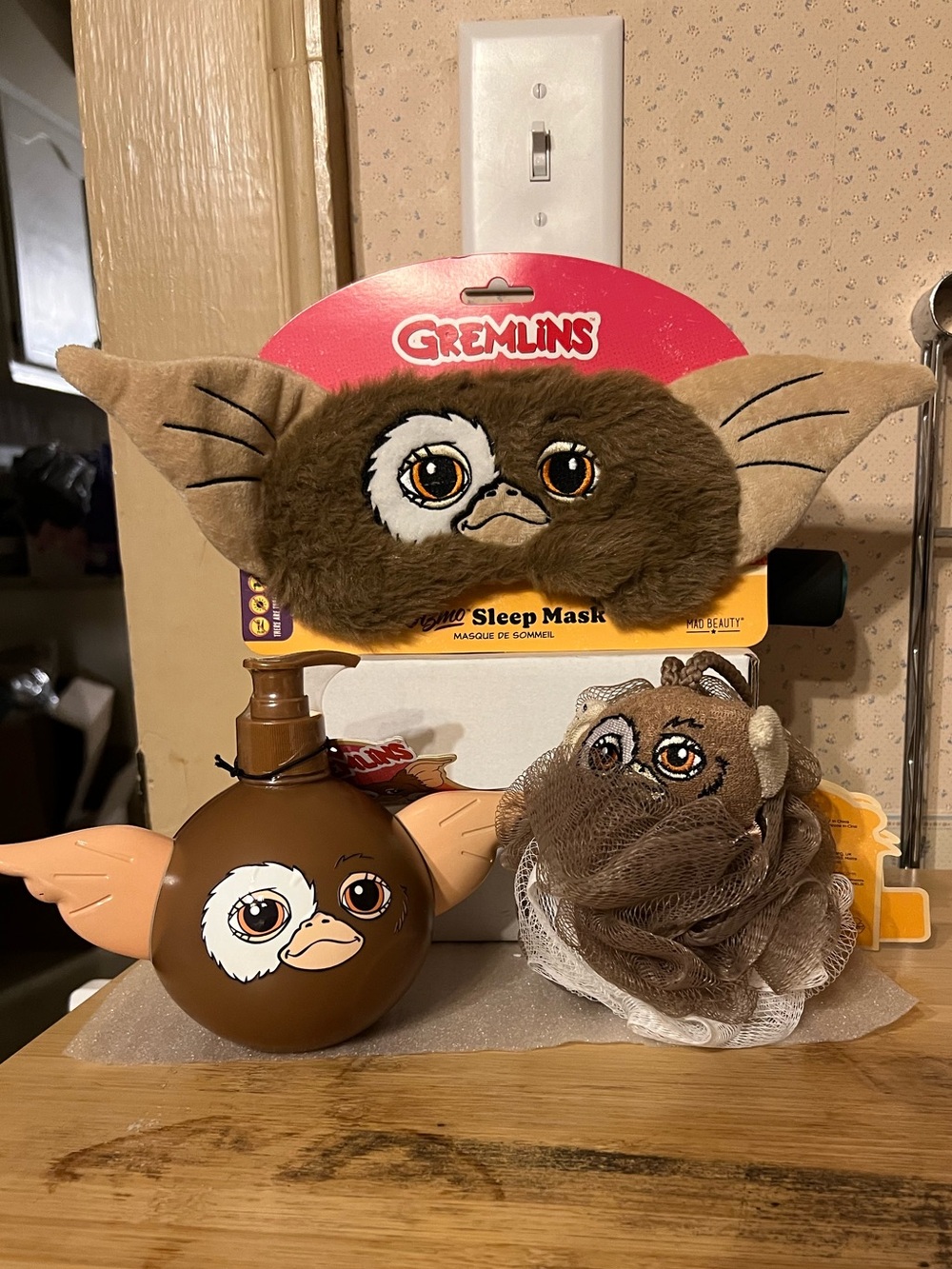 Mad Beauty Gremlins Brown Gizmo Bath & Sleep Bundle
